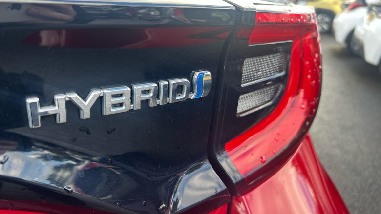 Toyota Yaris 1.5 Hybrid Excel 5dr CVT Hybrid Hatchback